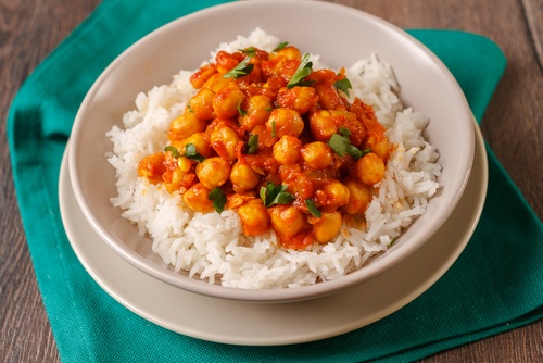 Tomato and chickpea curry | 1 Million Women