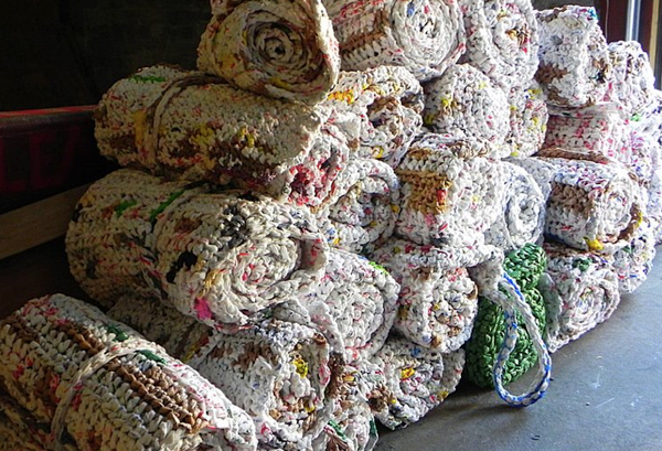 Plastic bag crochet mat on sale